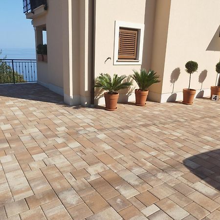 Apartments Villa Elma Mošćenička Draga Exterior foto