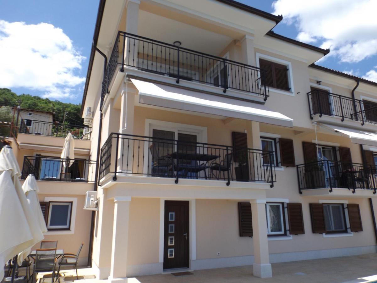 Apartments Villa Elma Mošćenička Draga Exterior foto