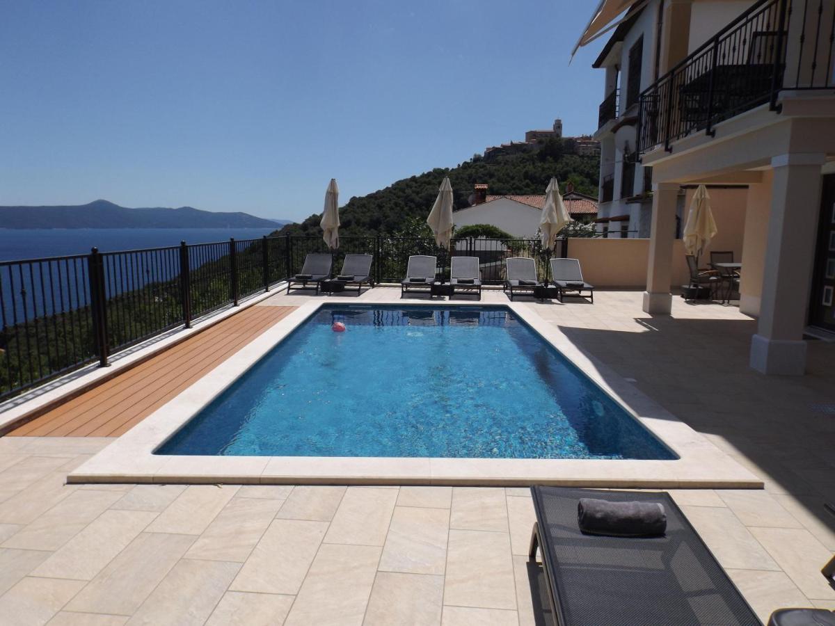 Apartments Villa Elma Mošćenička Draga Exterior foto