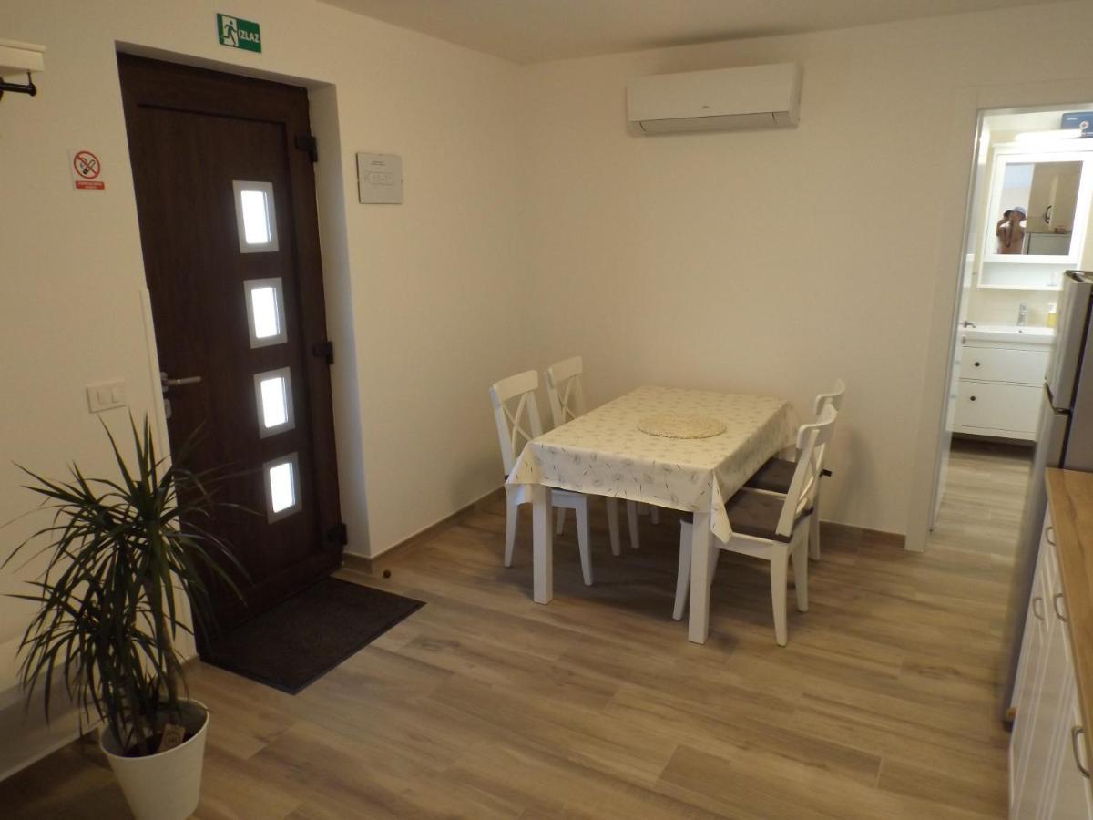 Apartments Villa Elma Mošćenička Draga Exterior foto