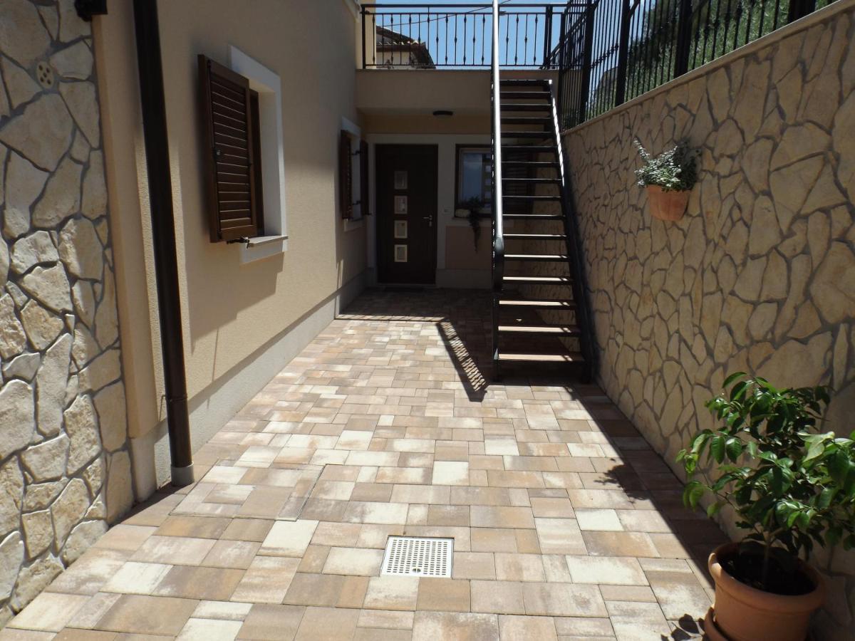 Apartments Villa Elma Mošćenička Draga Exterior foto