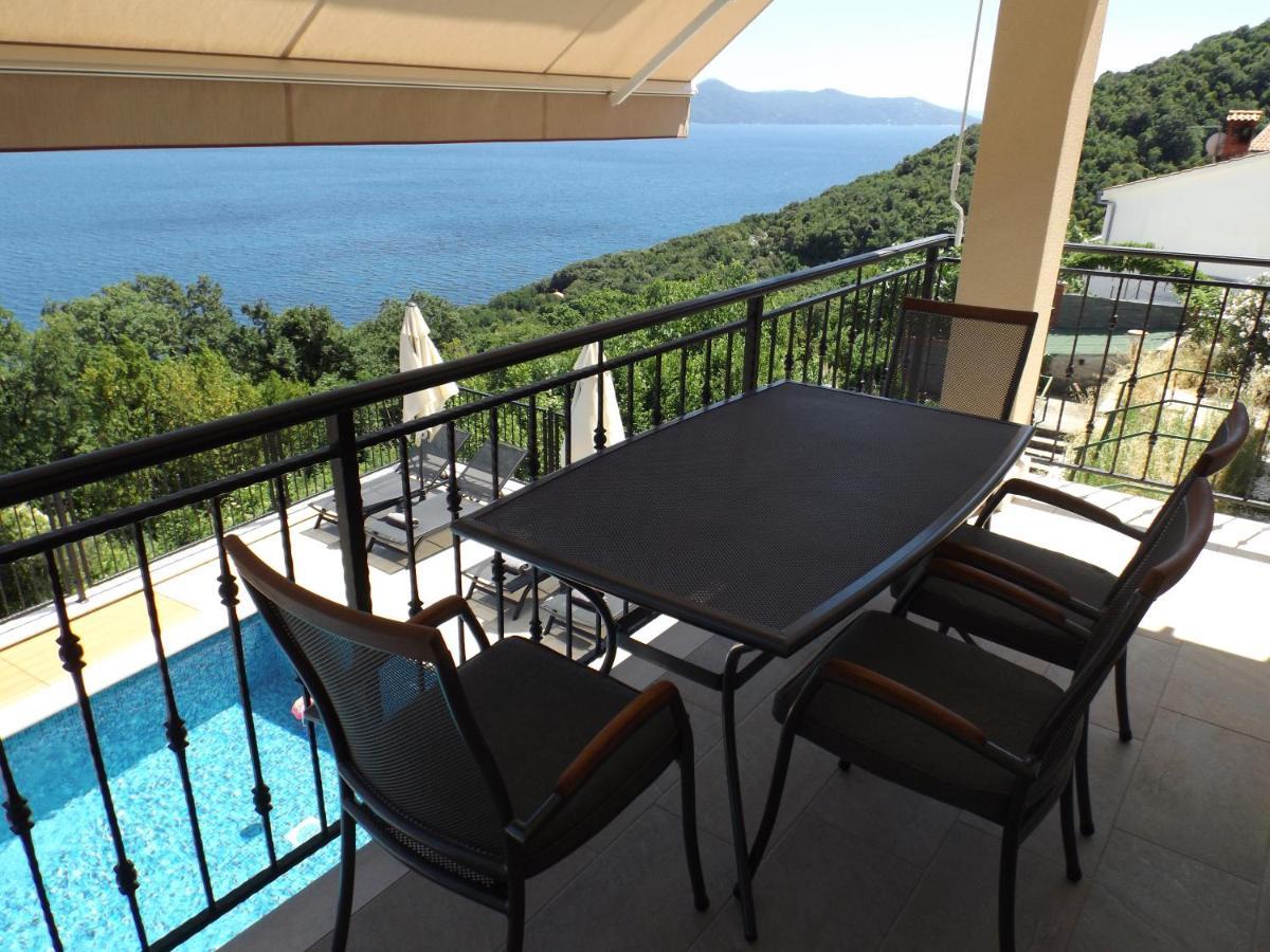 Apartments Villa Elma Mošćenička Draga Exterior foto